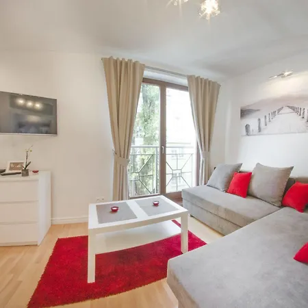 Hotel Dom & House - Sobieskiego 3*
