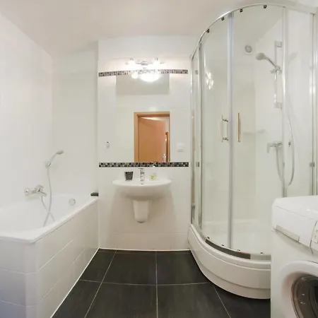 Dom & House - Sobieskiego Hotel 3*